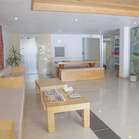 Narr Hotel